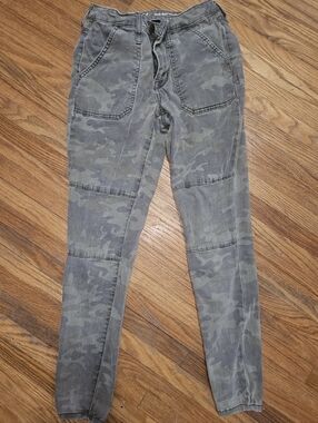 Mossimo Denim High Rise Super Stretch Jeans Faded Camo Jeggings Size 00/24R